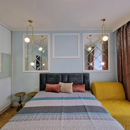 Pogonowskiego 73 - Blue Design Apartment 8 Guests, Terrace & Parking Chillinlodz *